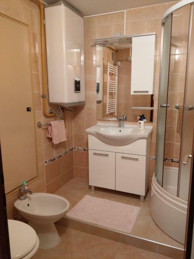 Apartment Koruna 1 Pula Luaran gambar