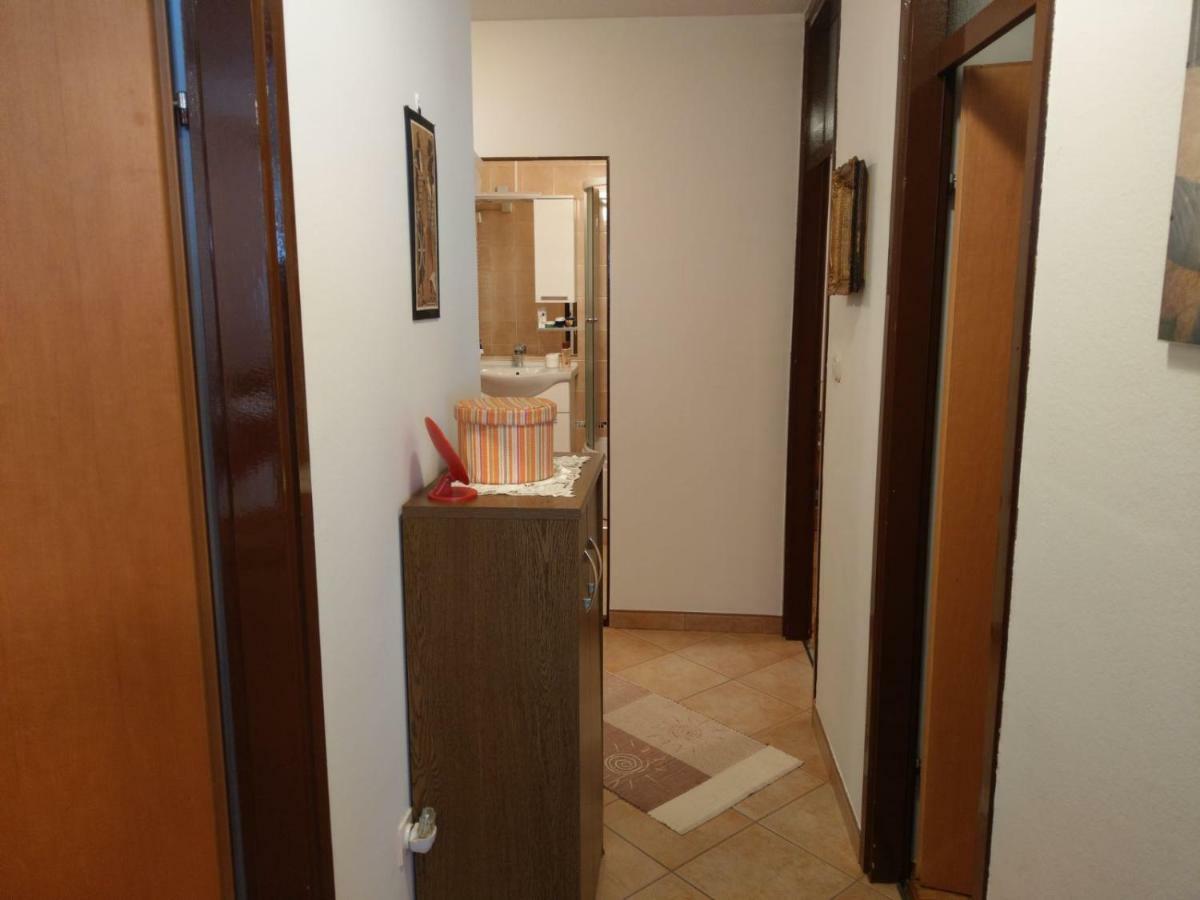 Apartment Koruna 1 Pula Luaran gambar