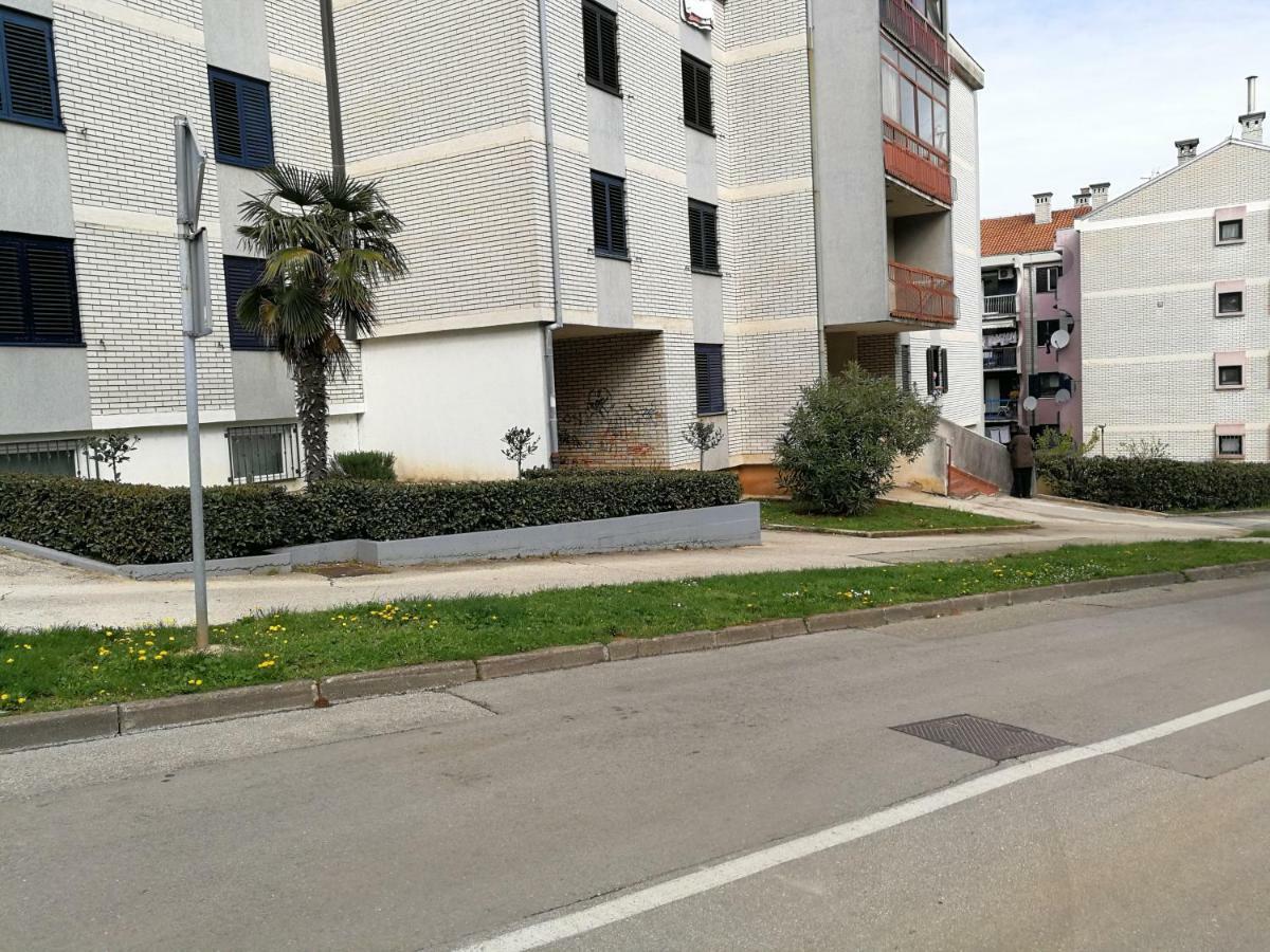 Apartment Koruna 1 Pula Luaran gambar